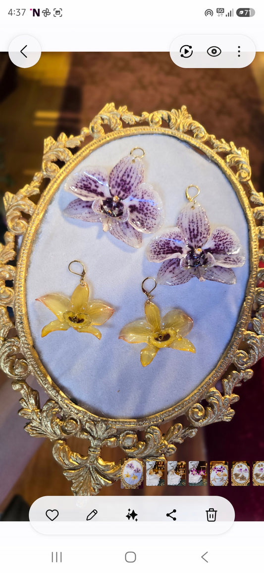 Aretes con orquídeas