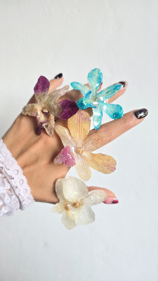 Anillos con orquídeas